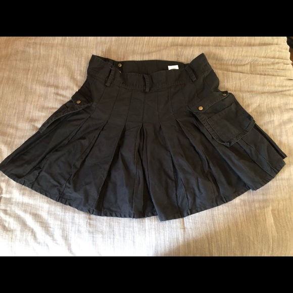 Men’s Black Scottish Highland Utility Kilt - Picture 5 of 7